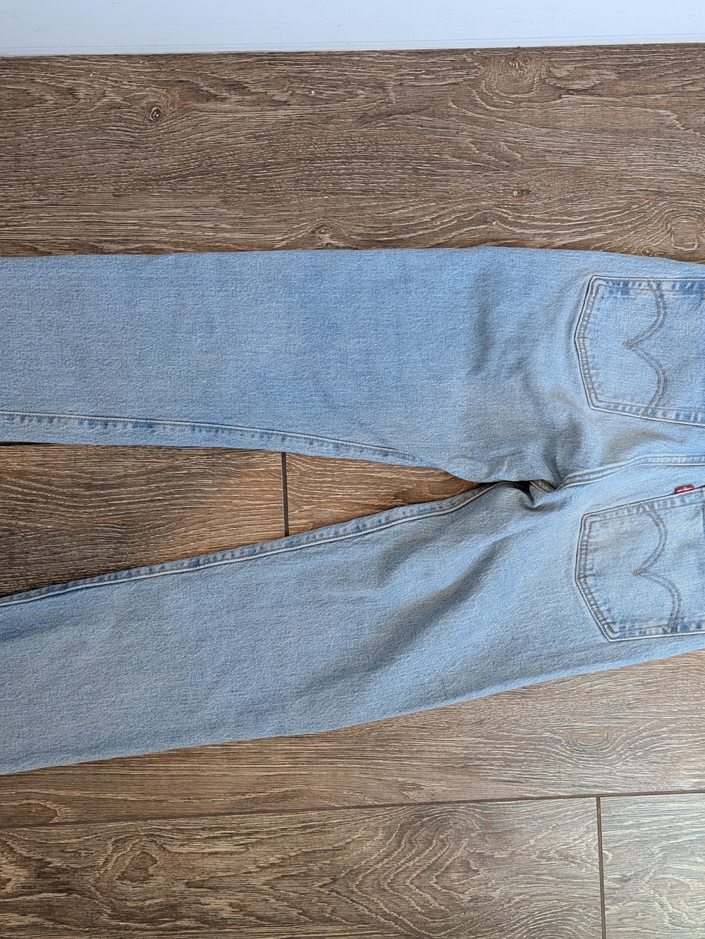 Levi's Ribcage Straight Jeans Size 26 Raw Hem Rigid Light Wash Butter Mom Button - Picture 4 of 10